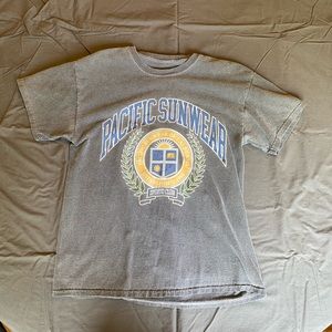 Medium Pacsun graphic tee